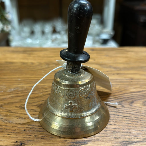 ANTIQUE BRASS PUSH UP CANDLESTICK — Lots of Furniture