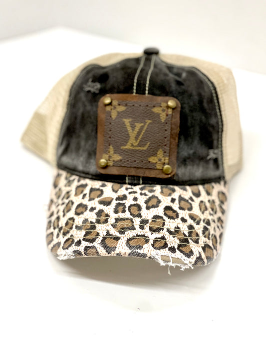 E2 - Cream Leopard Trucker Hat Cream Mesh Black/Gold – Patches Of