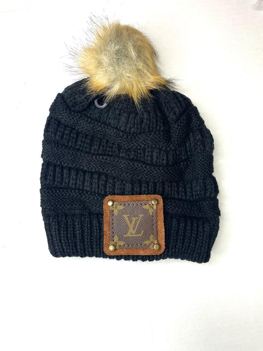 Beanie with LV patch and antique hardware in cream – Patches Of Upcycling