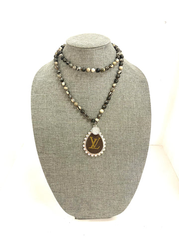 Stone- Oreo necklace with large silver teardrop pendant - Patches Of Upcycling