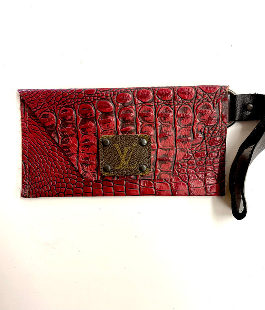 LOUIS VUITTON LIMITED EDITION MONOGRAM PATCH CITY WRISTLET/ CLUTCH BAG