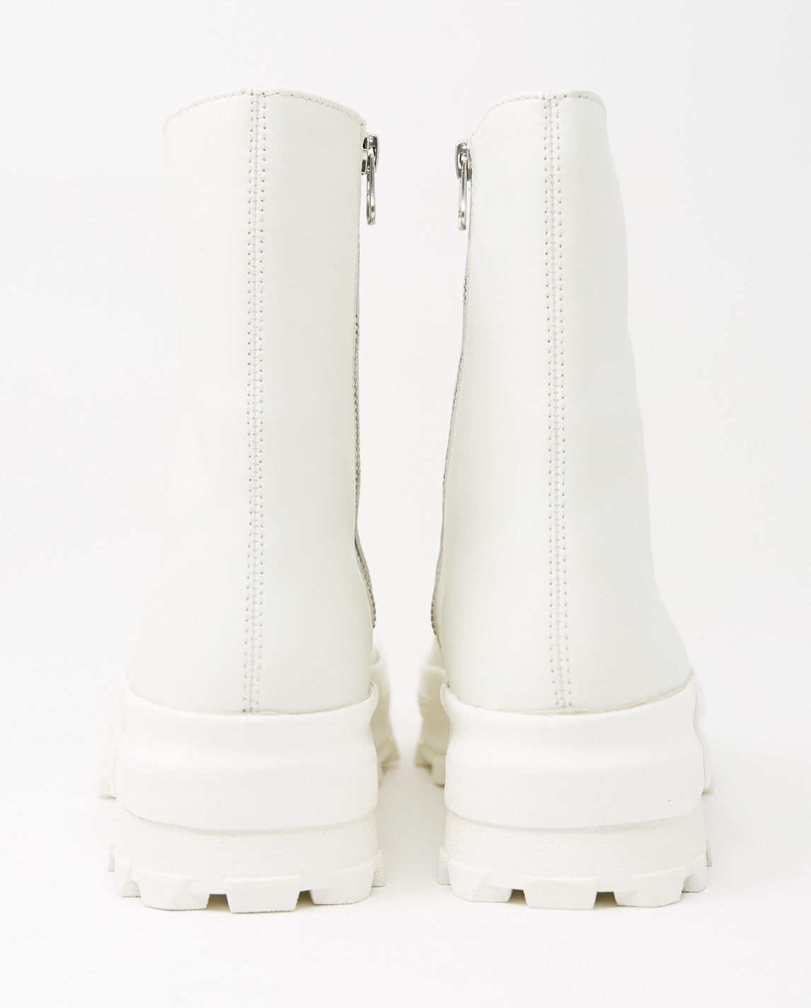 camper white boots
