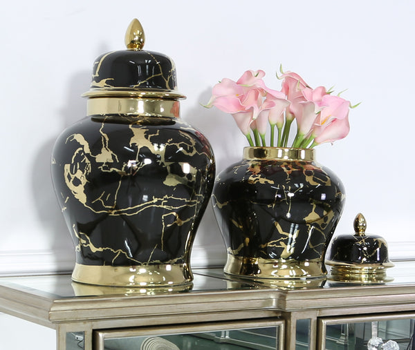 Black and Gold Ginger Jars at Lux-Hom