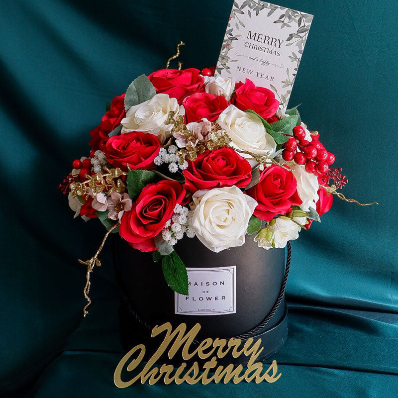 beautiful christmas arrangements