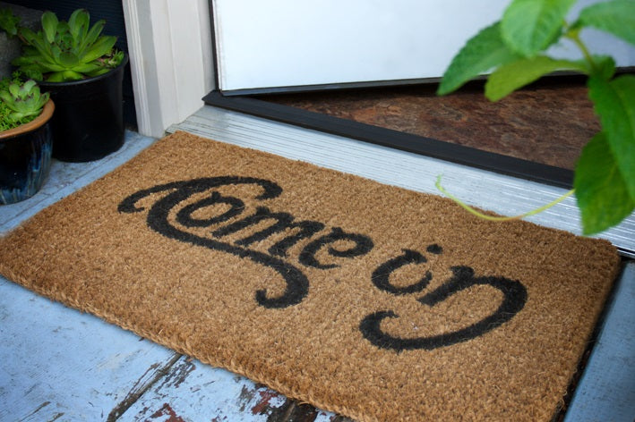 Un-Welcome go away doormats, funny rude welcome mats, Damn Good Doormats