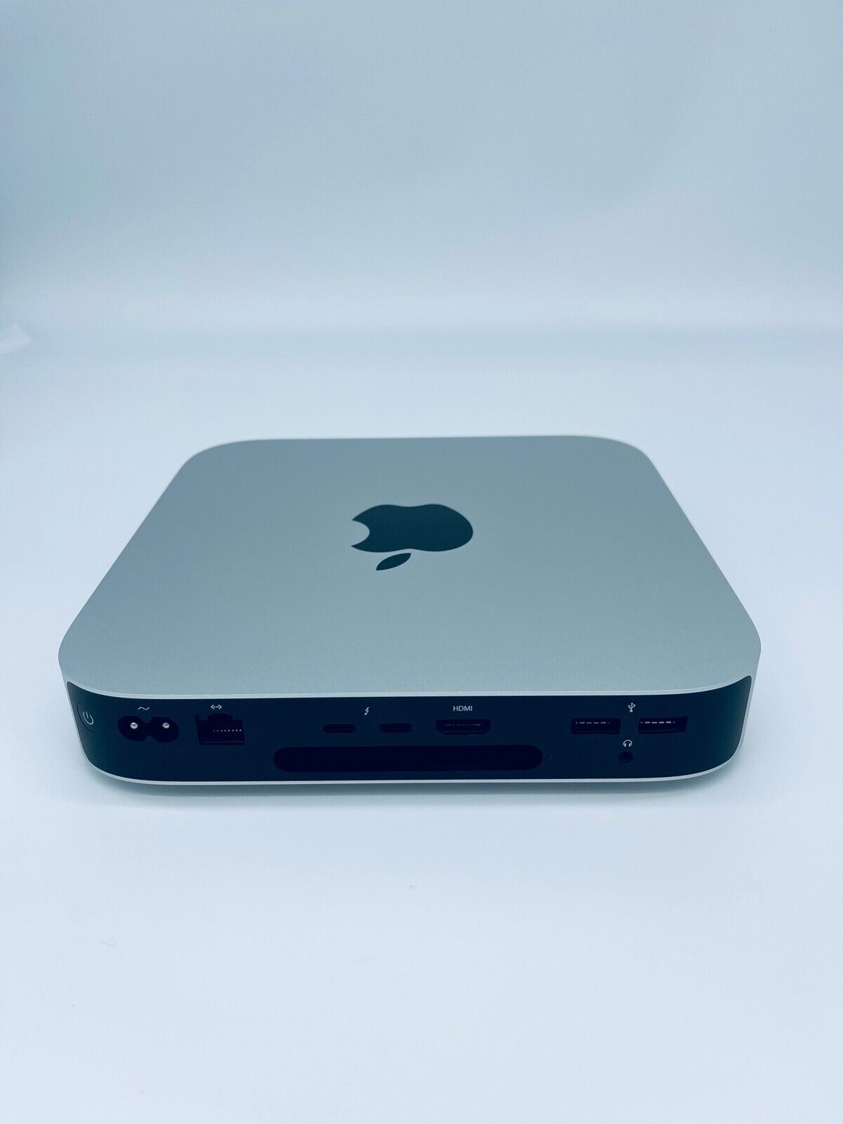 M1 Mac mini 256GB 8GBメモリ 8Core GPU-