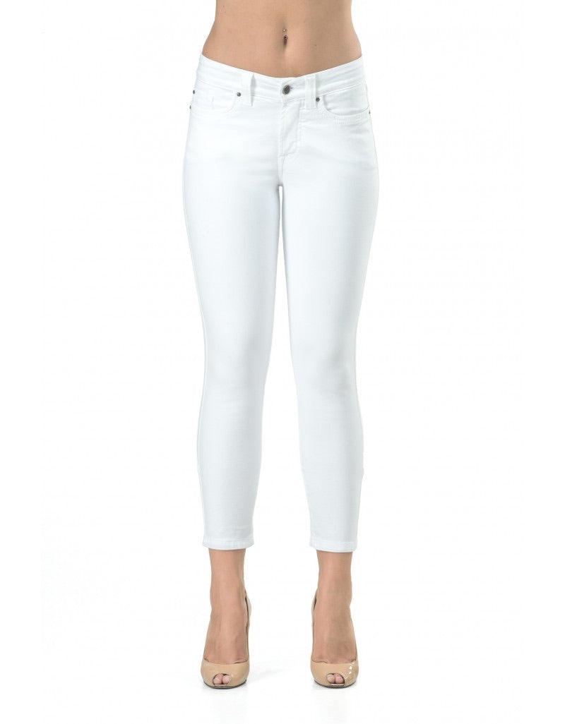 white ankle length jeans