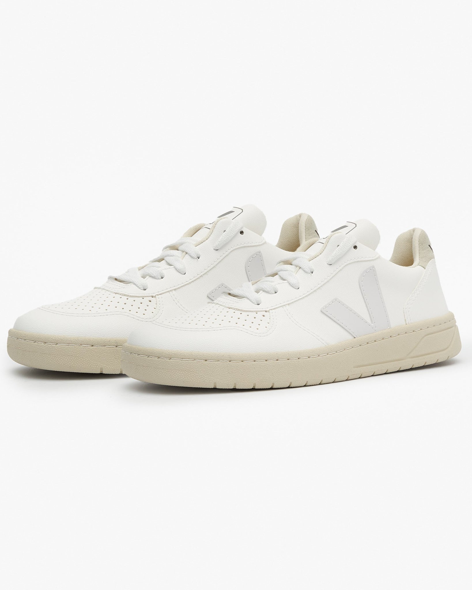 vegan trainers veja