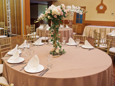 Round Lamour Satin Table Linens