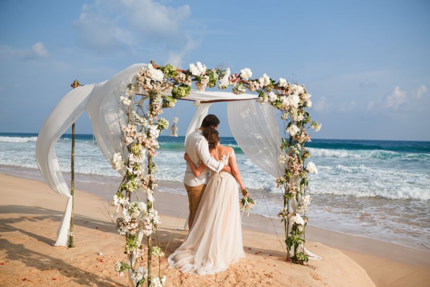 beach wedding