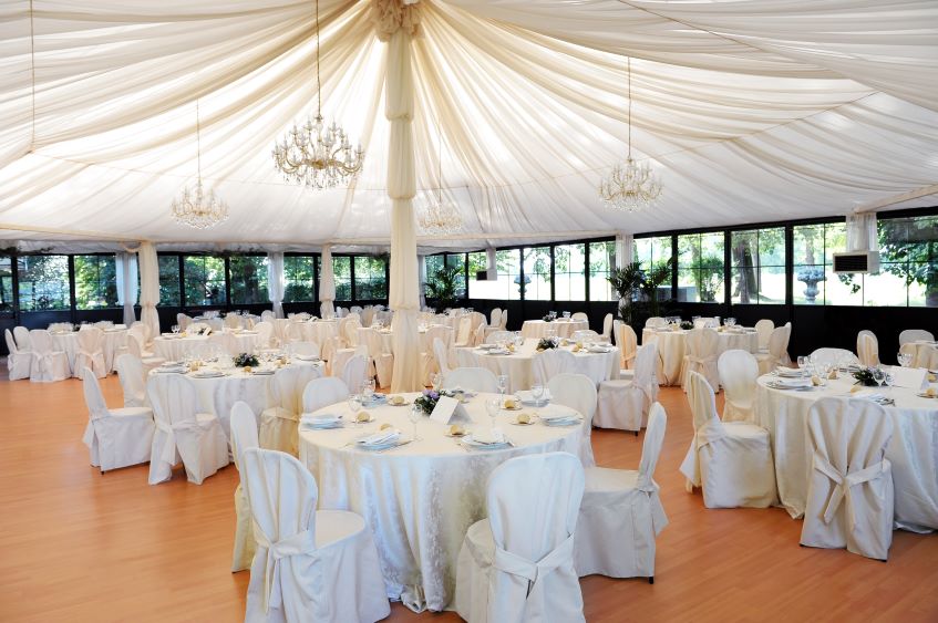 beautiful wedding drapes