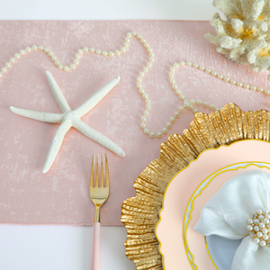 Crinkle Shimmer Table Runner - Pink