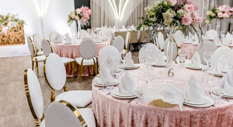 elegant wedding banquet