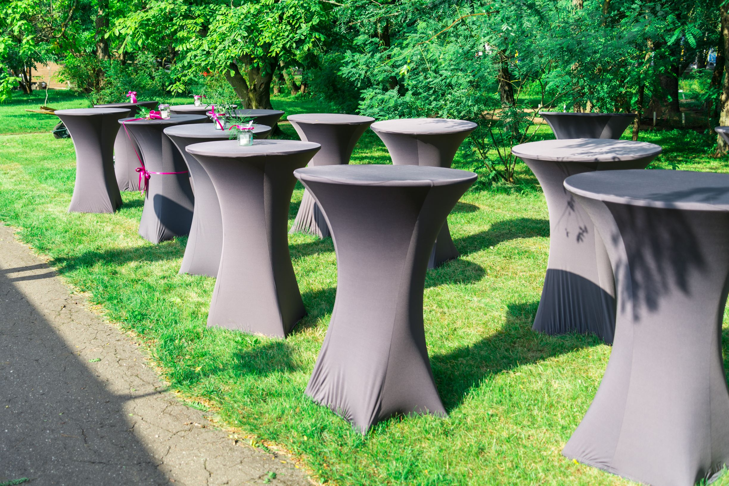 gray cocktail table linens
