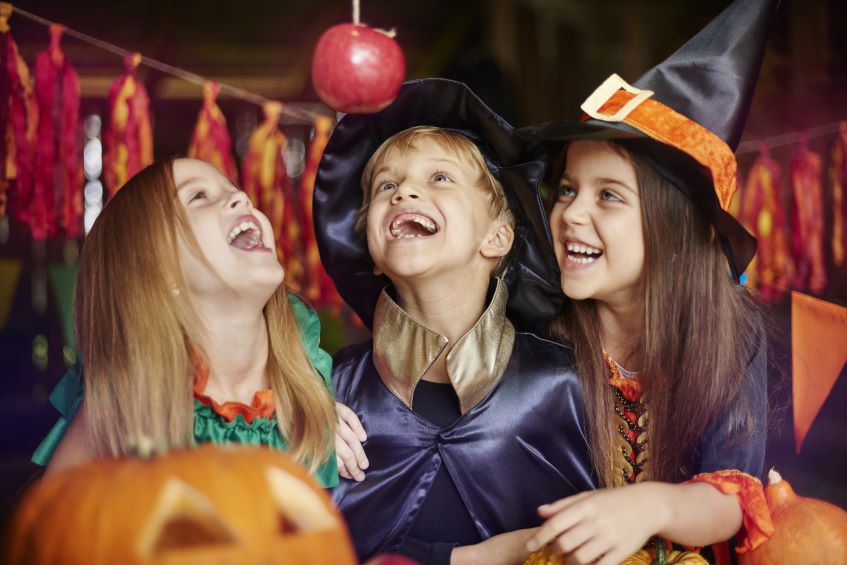 halloween party games