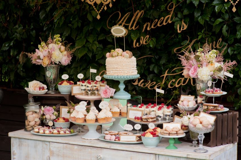 party dessert table