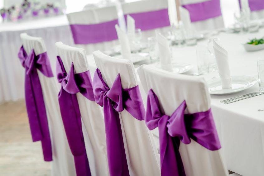 purple-chair-sashes