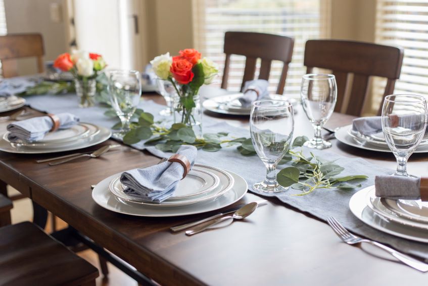 traditional table set