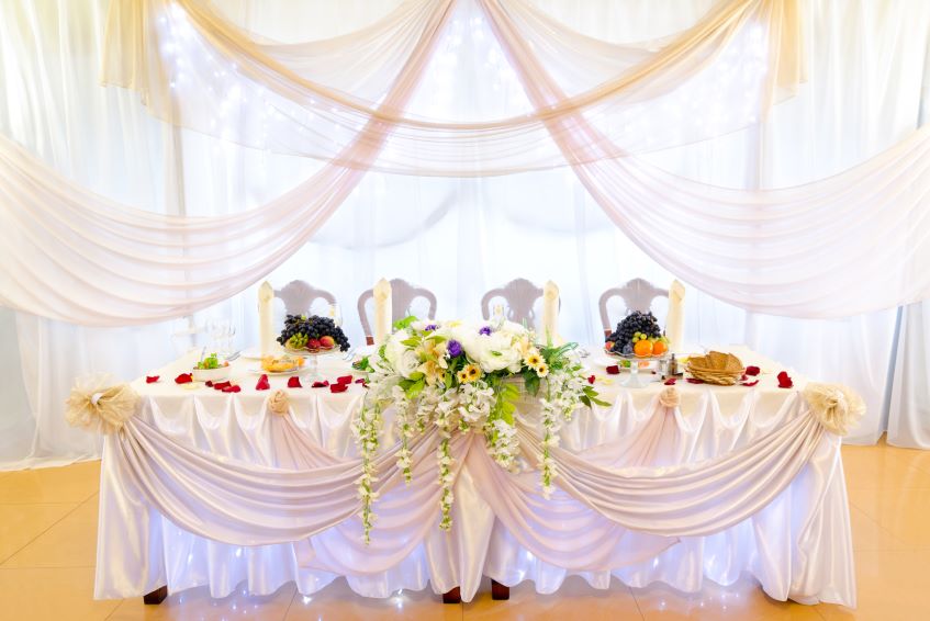 wedding banquet table 