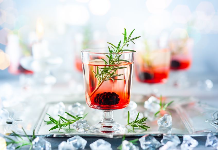 winter berry cocktails