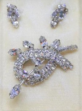 Brooch Set