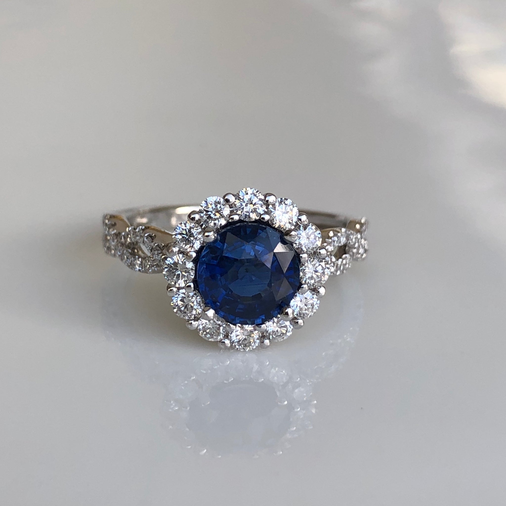 2.20 Carat Sapphire Diamond Infinity Inspired Engagement Ring 18K Whit ...