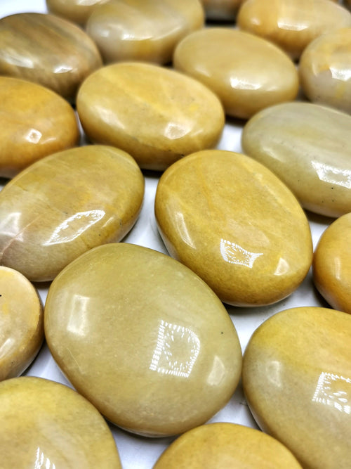 Natural Yellow Aventurine Crystal Palm Stones One Piece Crystal Ch