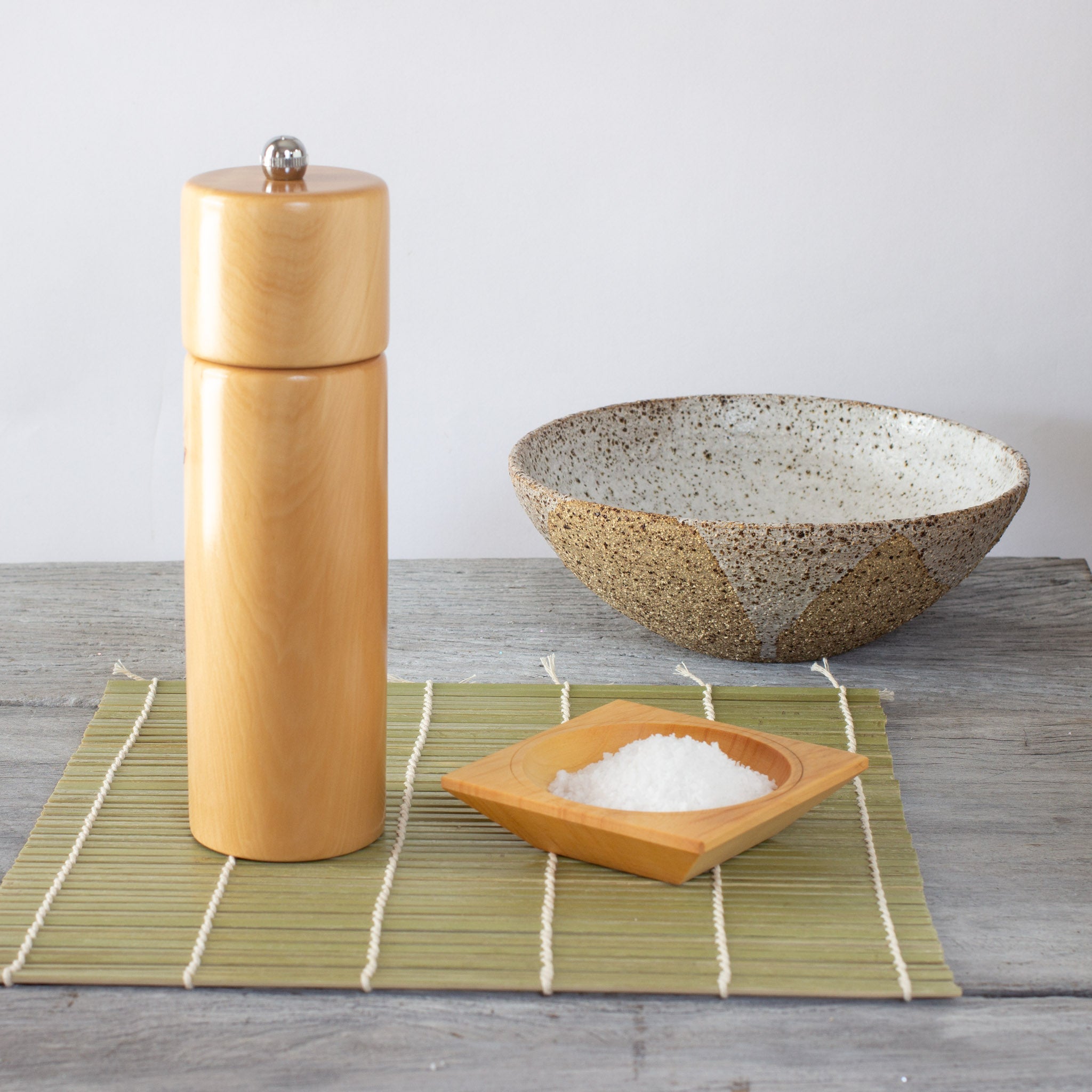 Gift Bundle: Tassie Huon Pine Pepper Mill & Square Huon Pine Salt Bowl