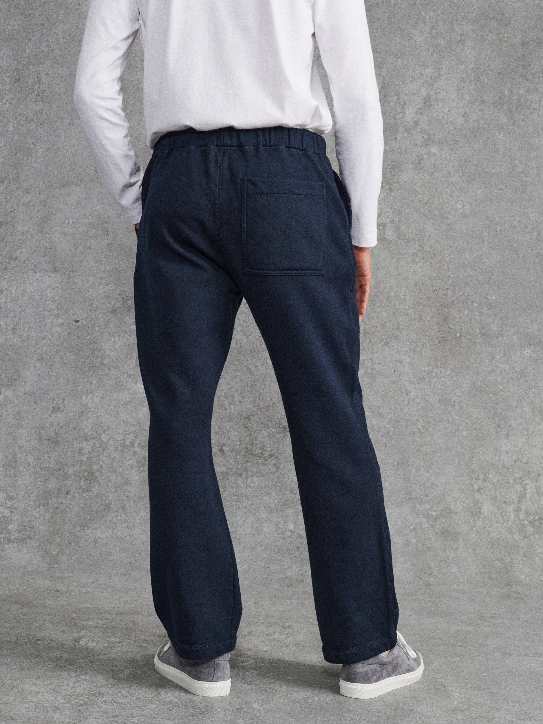 PWVC AW22 ECOM 49 CASHBLEND TROUSER NAVY 004
