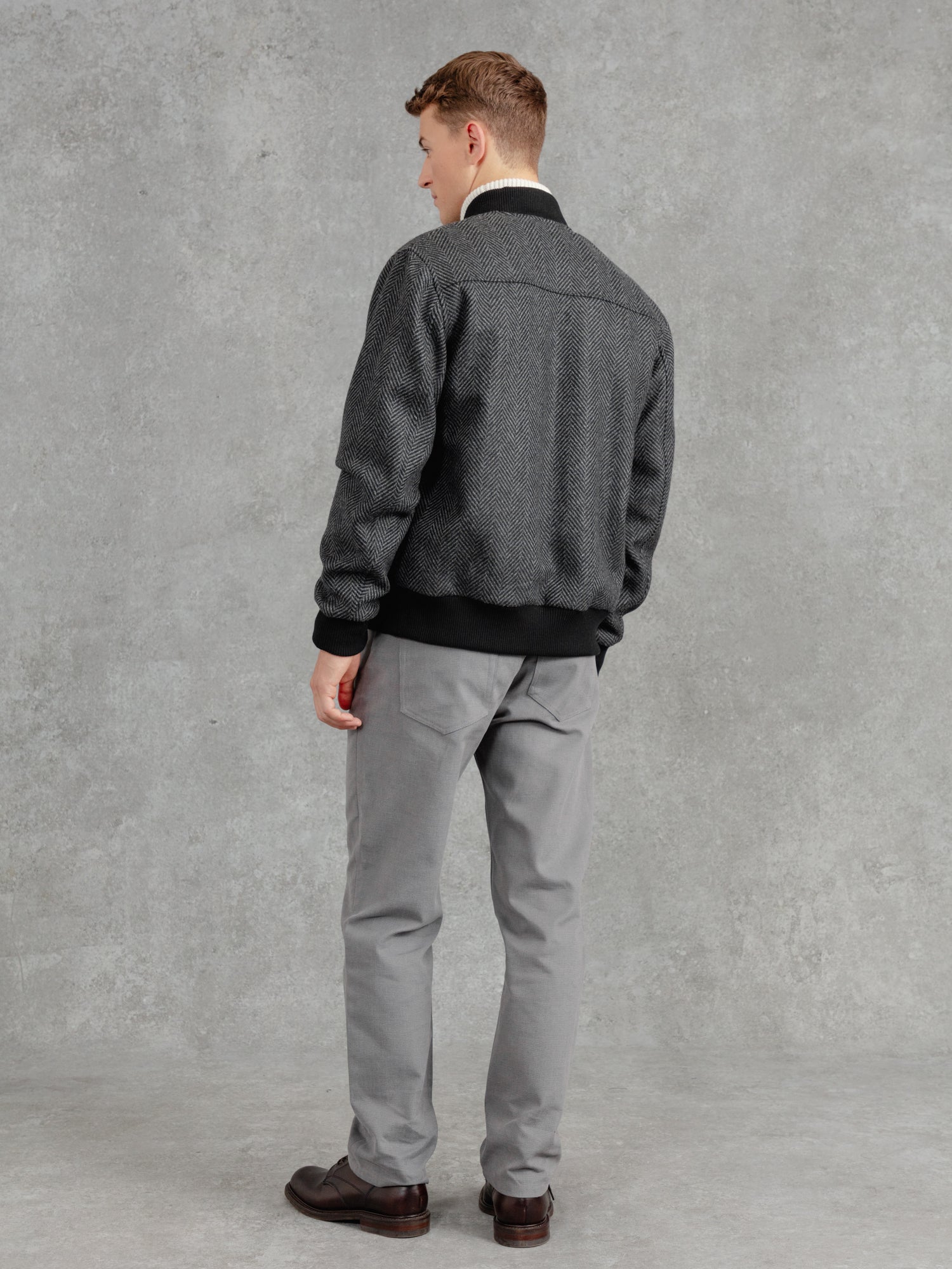 PWVC AW23 ECOMM THE HERRINGBONE BOMBER IVORY BLACK 1470 LQECOMMIMAGESLORES 2