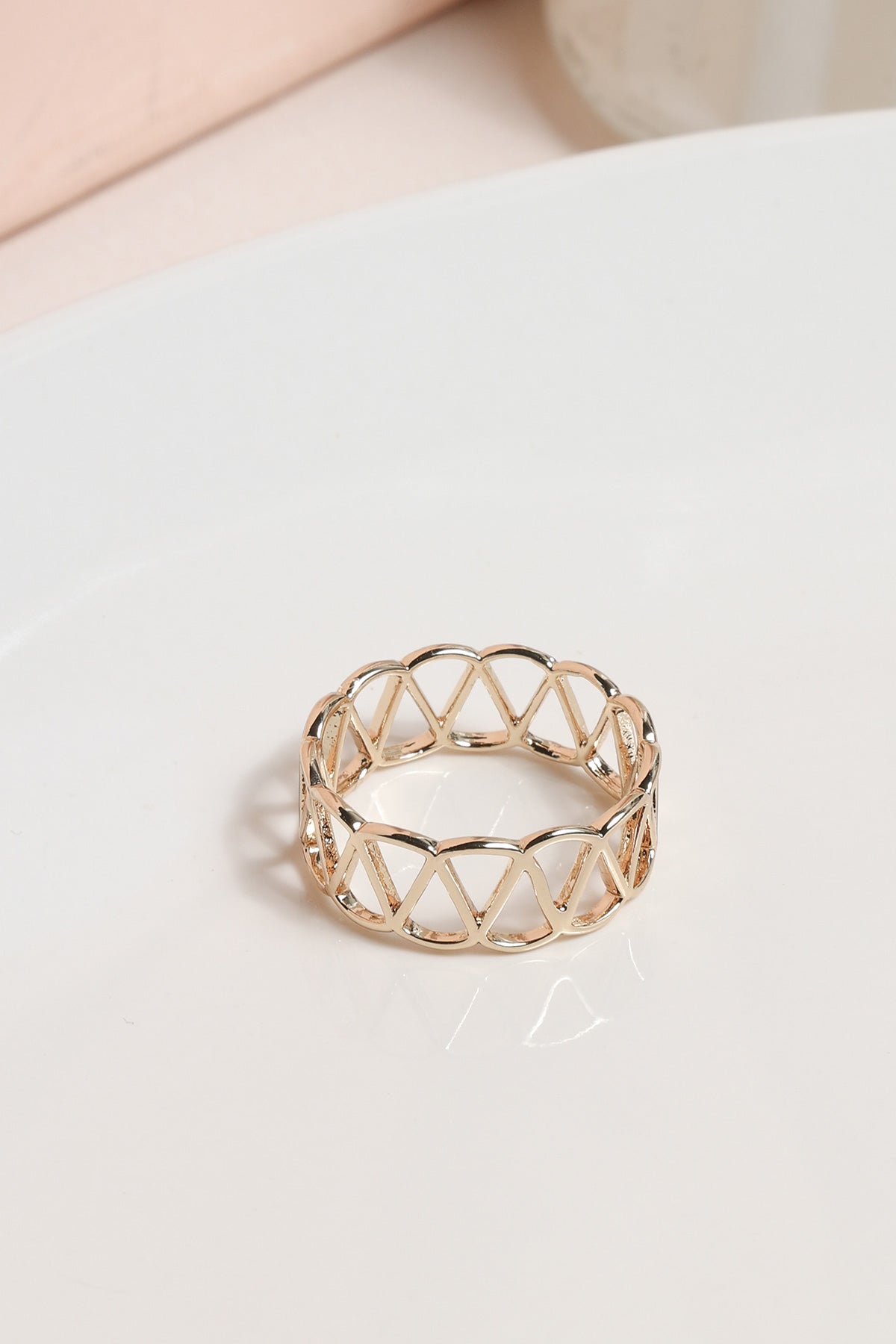 Tris Triangle Ring - ETOI product image