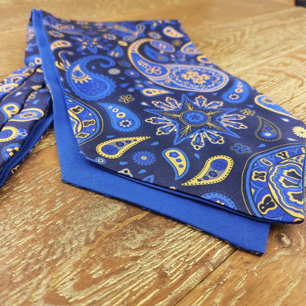 Cravat | Silk Cravats | Cotton Mens Day Cravats UK | THREADPEPPER