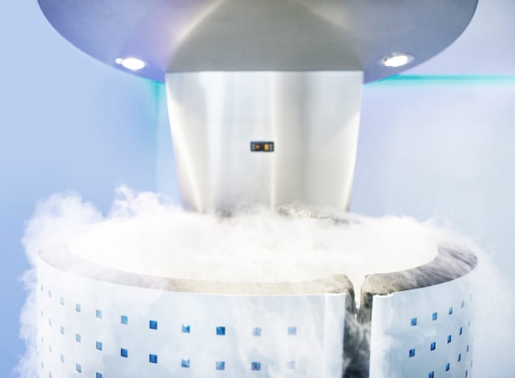 6 Cryotherapy Benefits, According to Experts