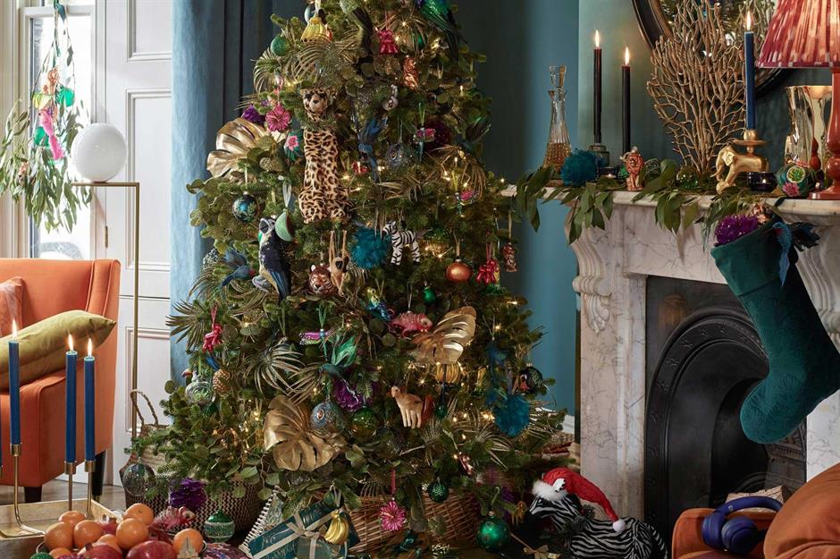 6 Home Christmas Decorating Ideas and Christmas Colors for 2022 – LOOMLAN