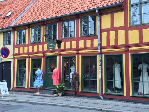 Vintage tøj butik placering i Aarhus I Vintage Divine