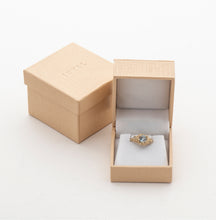 Load image into Gallery viewer, DR1004 | טבעת אשכול יהלומים א-סימטרית