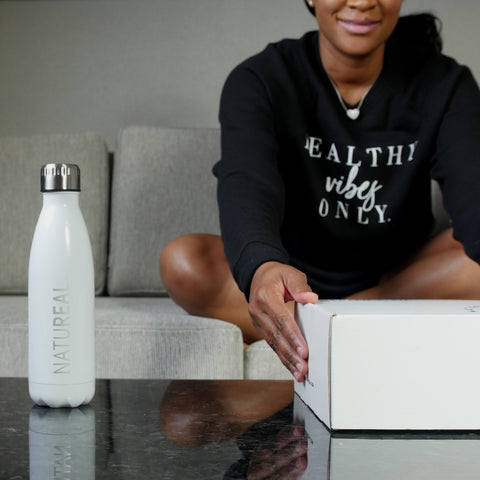 Healthy-vibes-only-black-sweatshirt-natureal-supplements-influencer