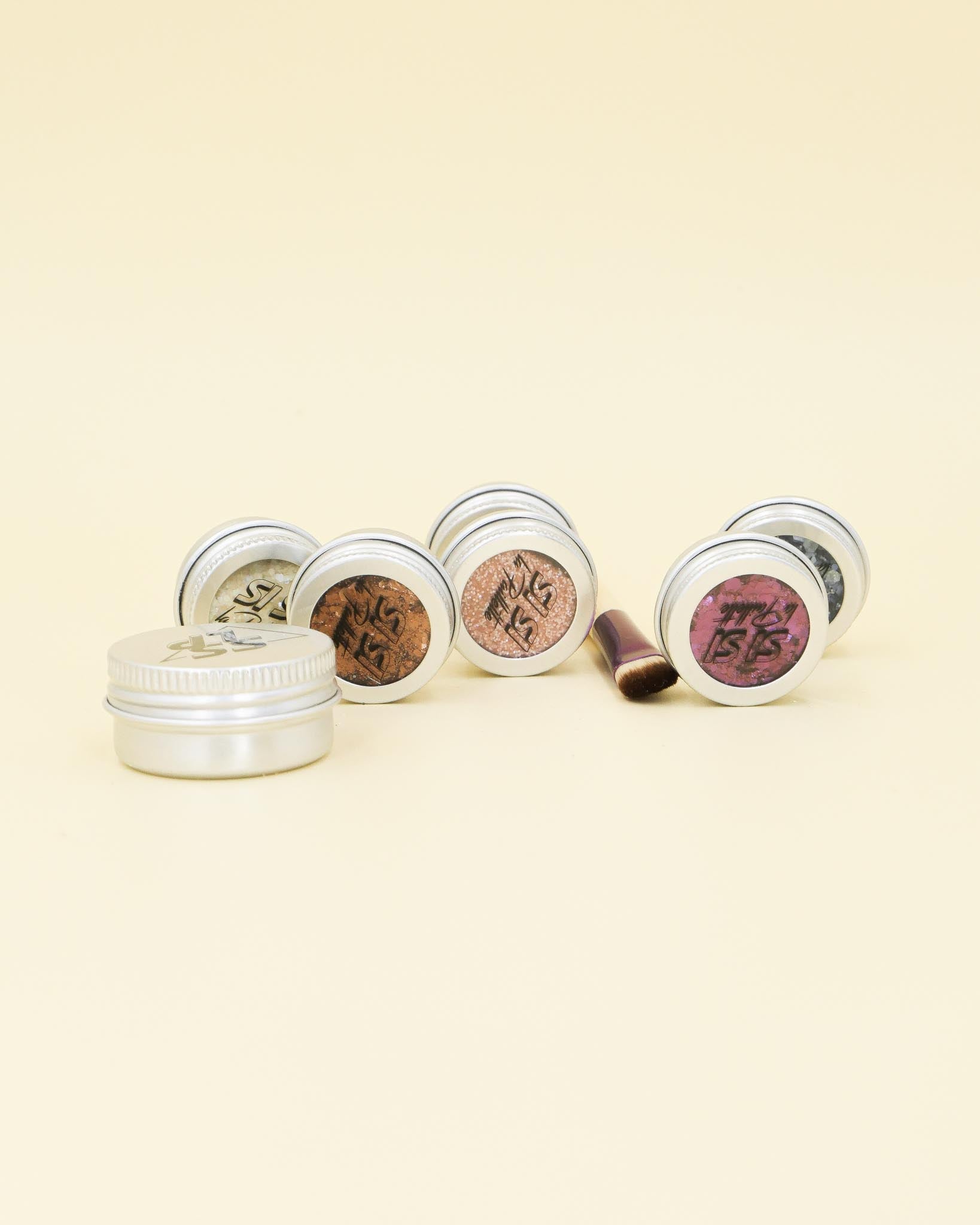 Maquillage paillettes : pot de paillettes libres de Sephora