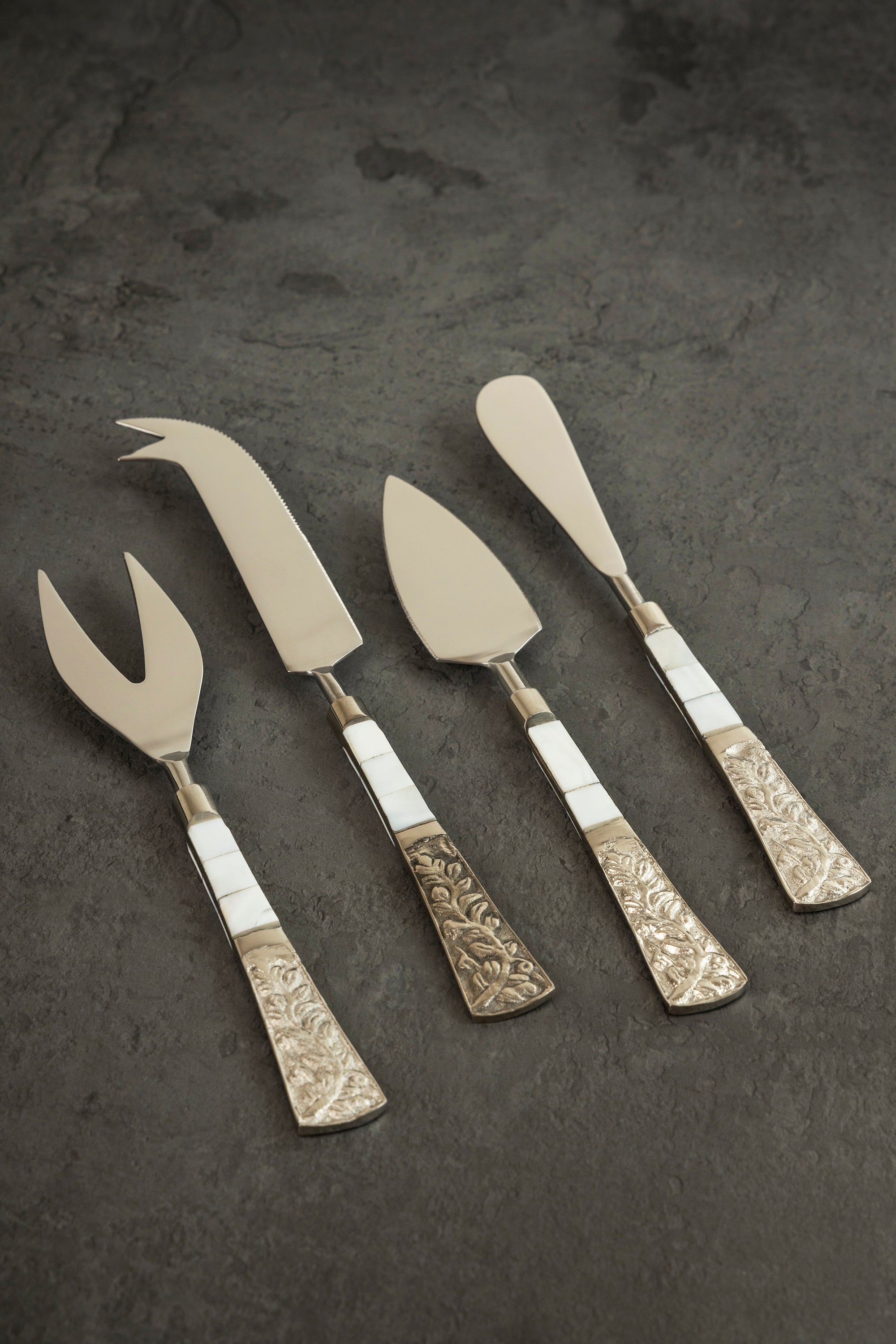 Semi-Precious Brittany Agate Cheese Knives, Set of 3 – GAURI KOHLI®