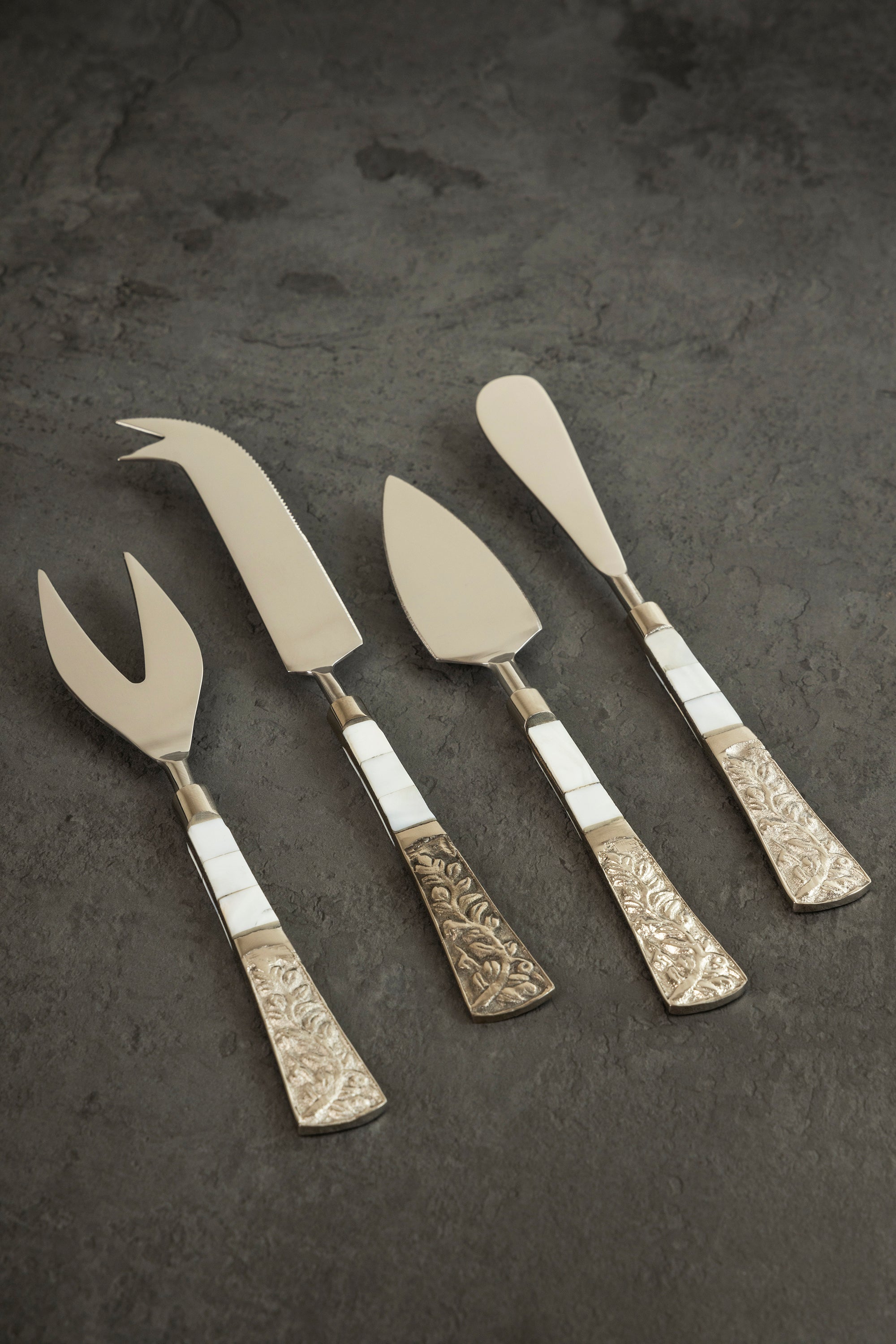 White Marble + Cheese Knives Gift Set – Kier Design Interiors