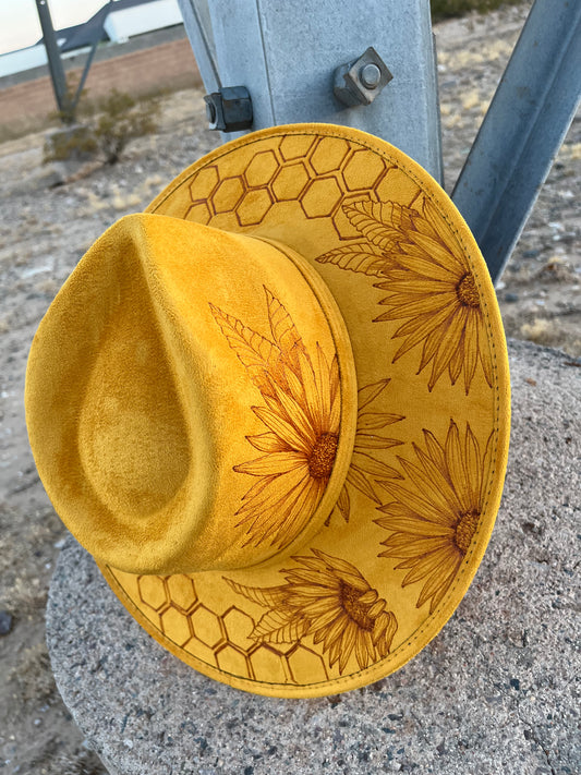 Tan wildflowers felt wide brim rancher hat – Bittersweet Canvas