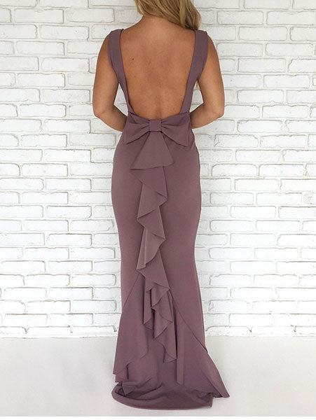 dress with bow at back