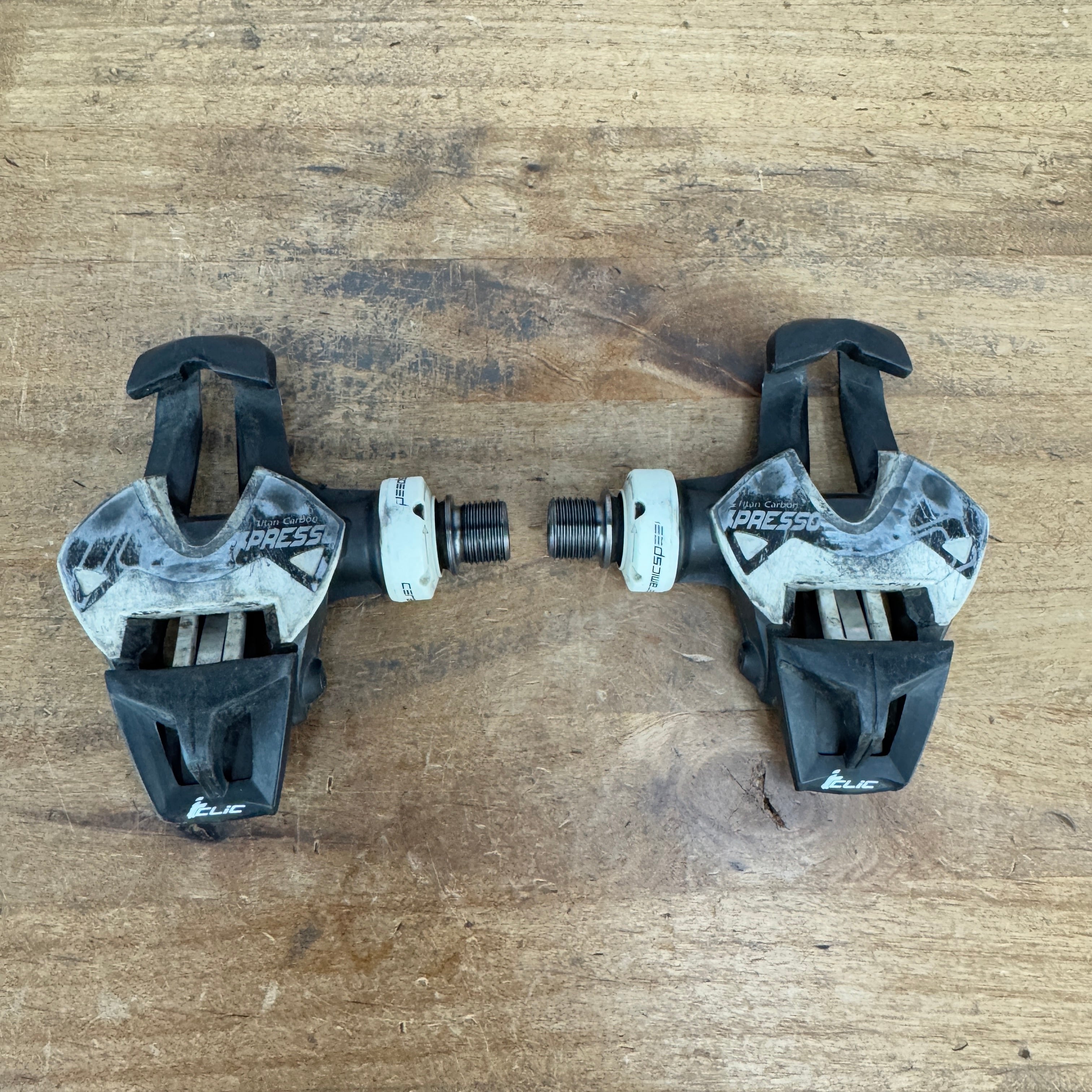 デパート 送料無料 CeramicSpeed 15 Xpresso Time Titanium Road Clipless Carbon ビンディングペダル
