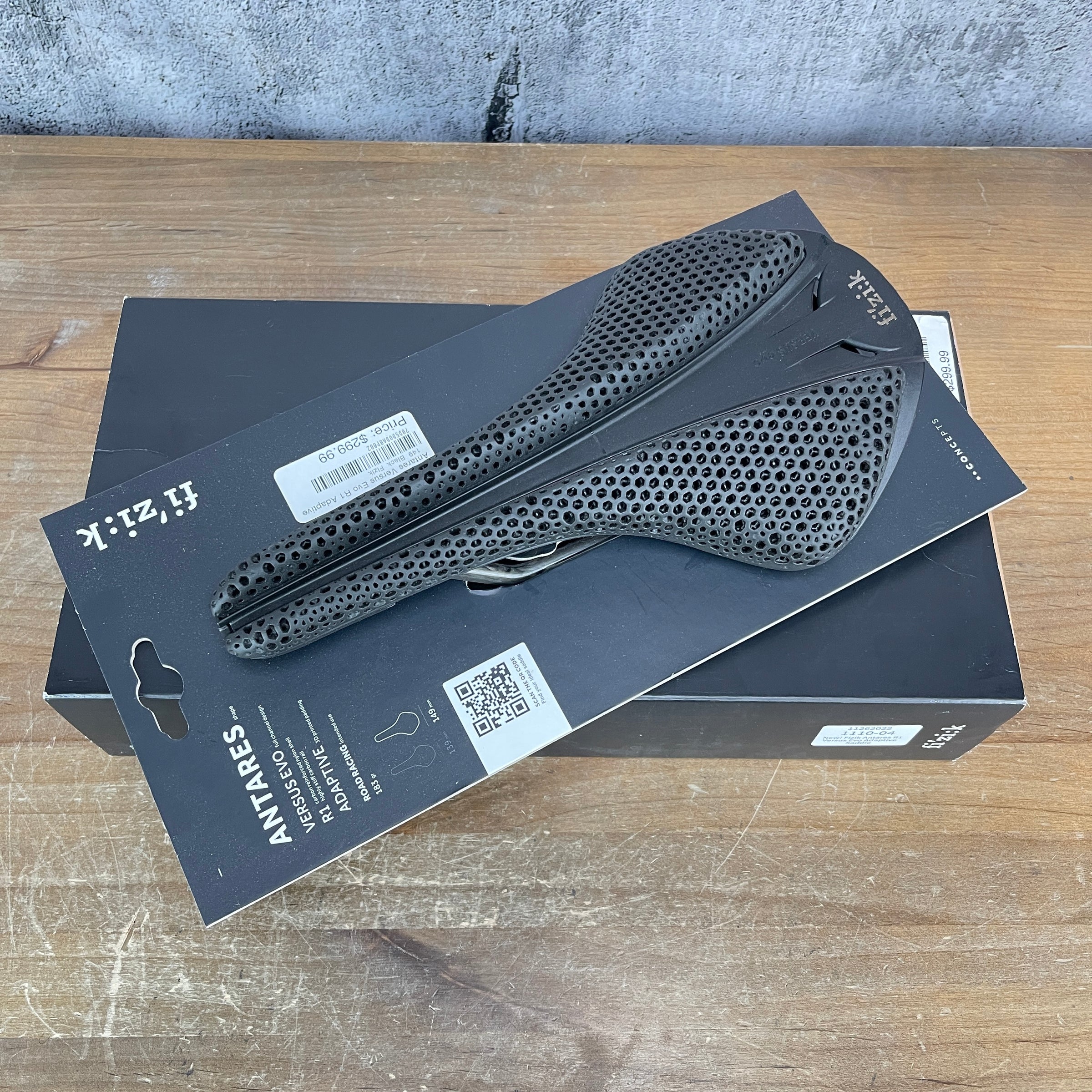 New! Fizik Antares R1 Versus Evo Adaptive 149mm Carbon Rails Mesh