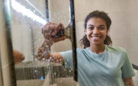 Cleaning Glass Shower Doors