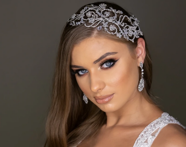 10 Mistakes Brides Make When Choosing Wedding Jewelry – Ellee Couture  Boutique