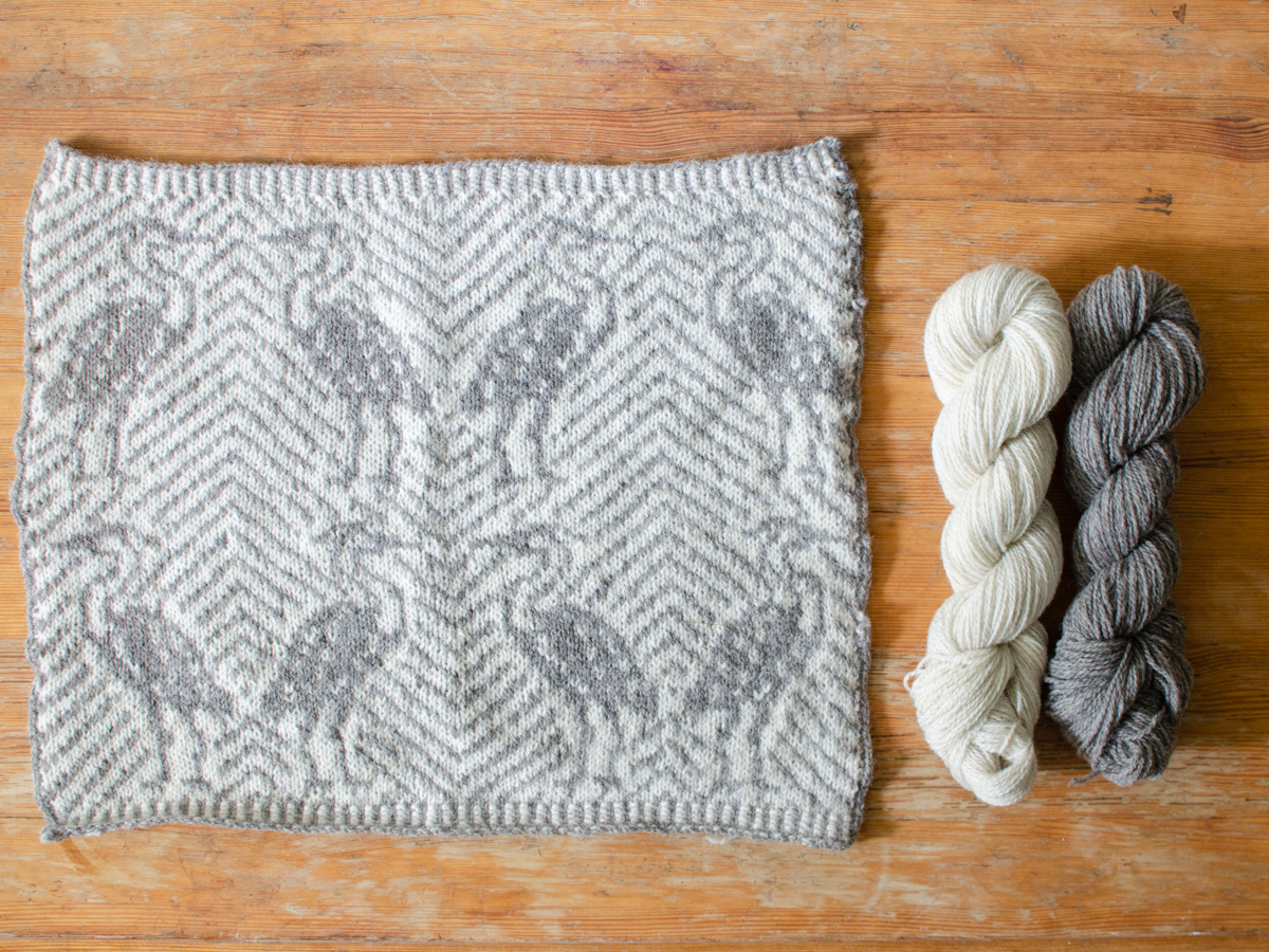 T-shirt yarn headband knitting pattern - Akamatra