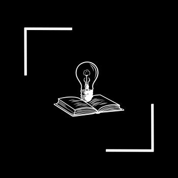Knowledge and light bulb