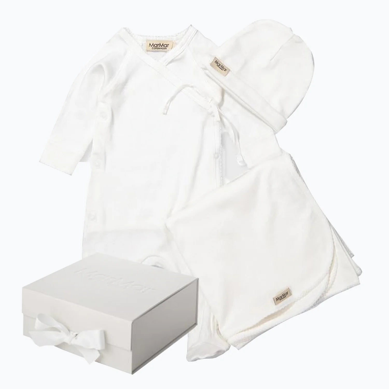An image of Newborn Gift Box - Baby Gift Set - 3 Pcs | MarMar Copenhagen