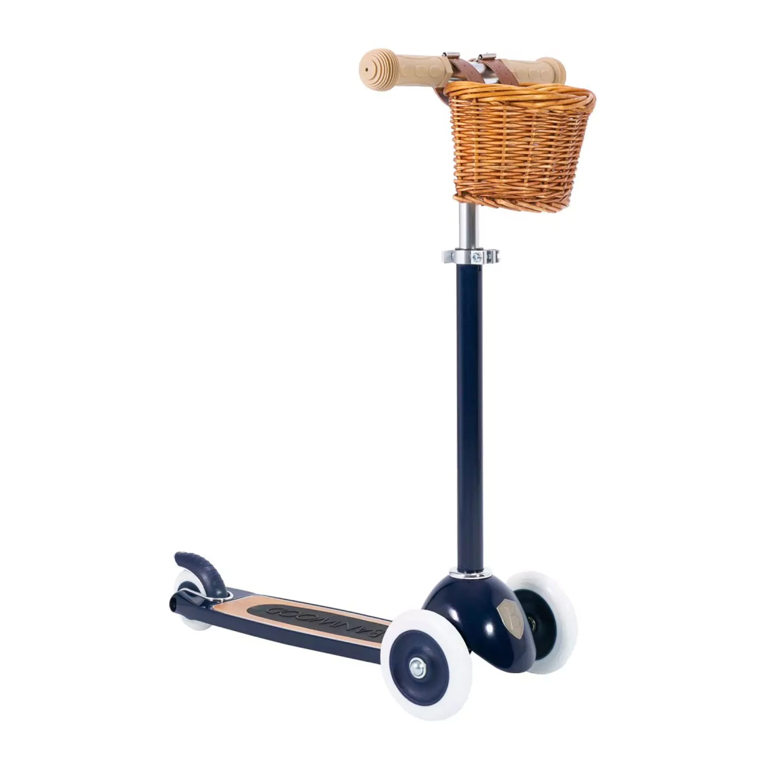An image of Banwood Banwood Classic Scooter: Scooter with Wicker Basket for Kids